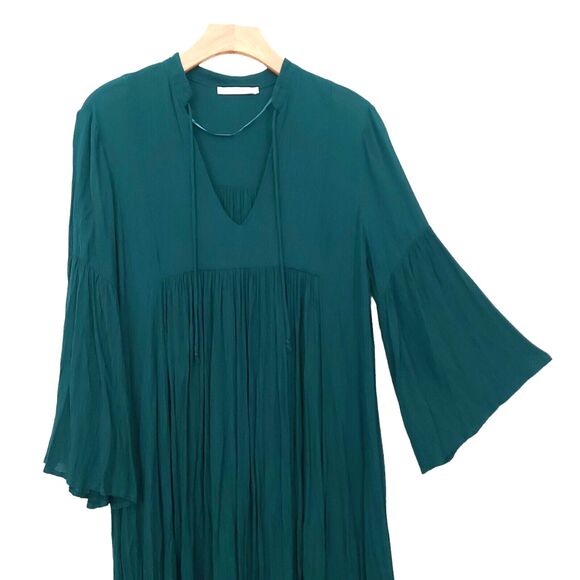 Pull&Bear Maxi Dress Womens Medium Green Bell Sleeve Pleated V-Neck Boho Peasant - Picture 3 of 10